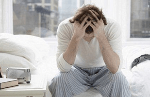 Comment la prostatite se manifeste chez les hommes